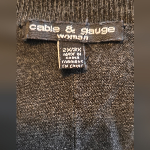 Cable & Gage Dark Gray High low sweater Size 2X - Picture 5 of 6